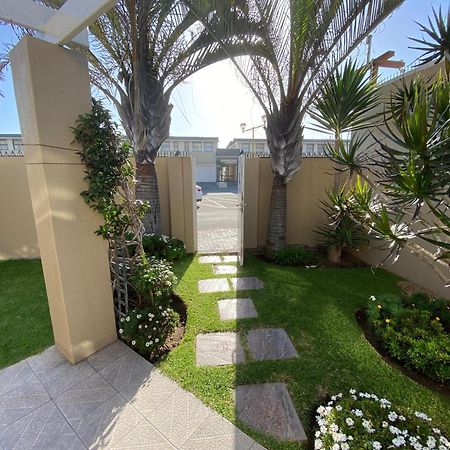 Sand And Sea Self Catering #3 Свакопмунд Екстер'єр фото